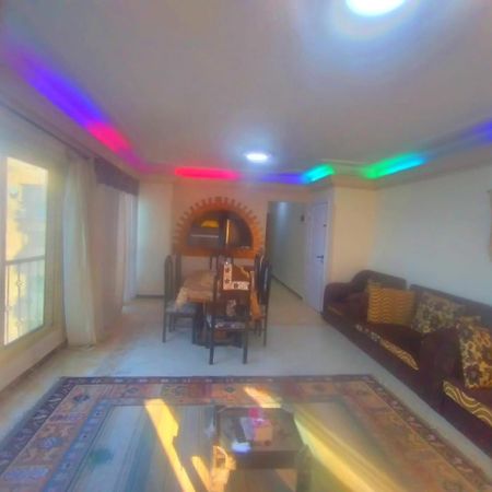 Panoramic Sea View Zamzm Flat Miami Family شقة فندقية زمزم بانورما بشاطئ ميامي - الاسكندرية صف اول مباشر علي بحر - عائلات فقط Alexandrie Extérieur photo