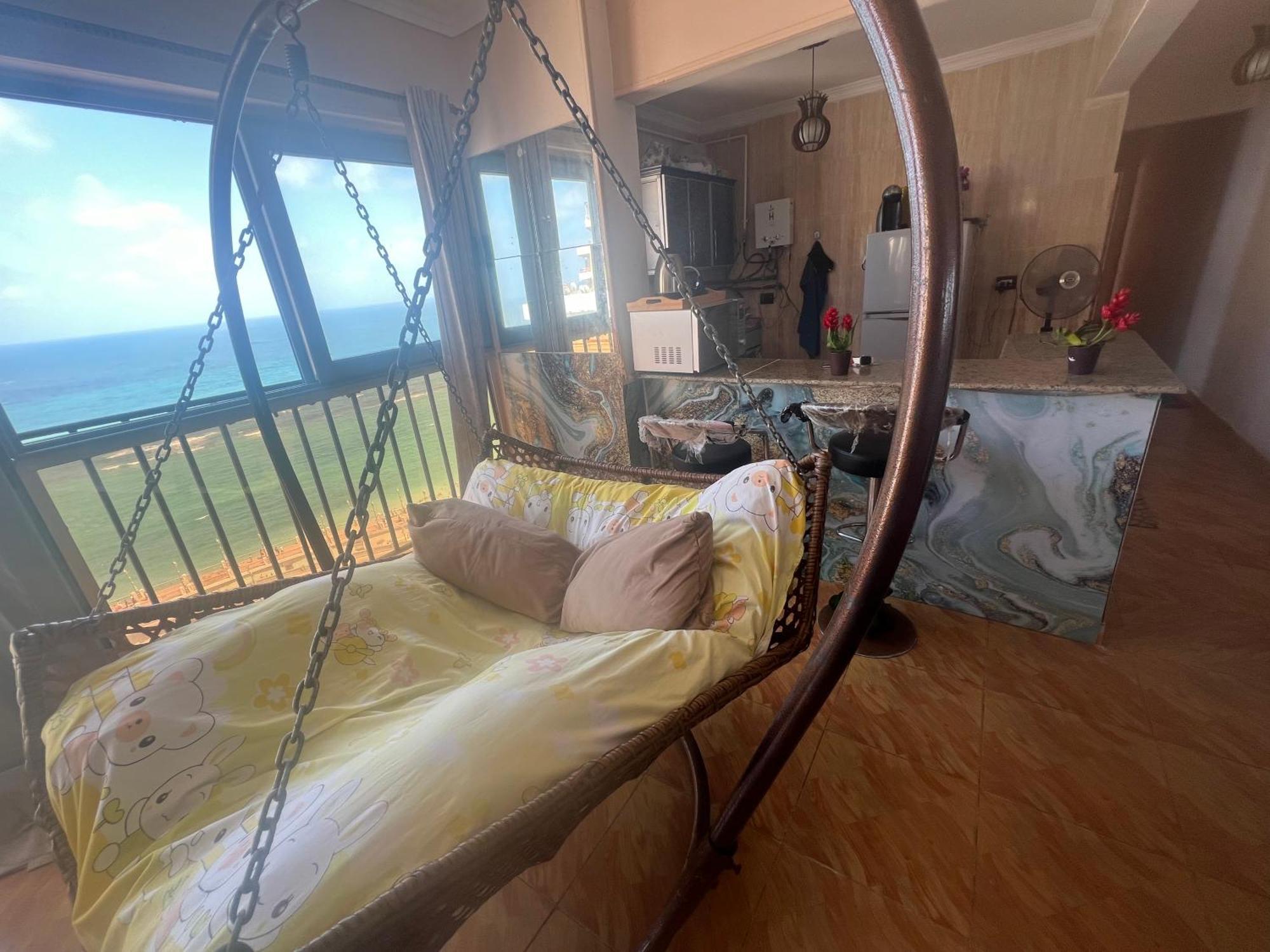 Panoramic Sea View Zamzm Flat Miami Family شقة فندقية زمزم بانورما بشاطئ ميامي - الاسكندرية صف اول مباشر علي بحر - عائلات فقط Alexandrie Extérieur photo