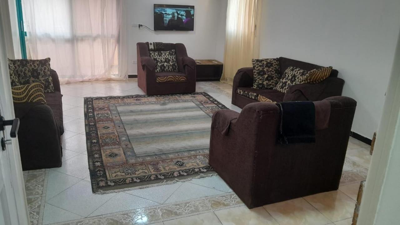 Panoramic Sea View Zamzm Flat Miami Family شقة فندقية زمزم بانورما بشاطئ ميامي - الاسكندرية صف اول مباشر علي بحر - عائلات فقط Alexandrie Extérieur photo