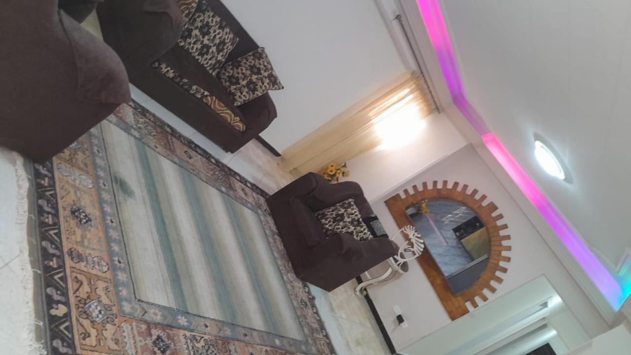 Panoramic Sea View Zamzm Flat Miami Family شقة فندقية زمزم بانورما بشاطئ ميامي - الاسكندرية صف اول مباشر علي بحر - عائلات فقط Alexandrie Extérieur photo