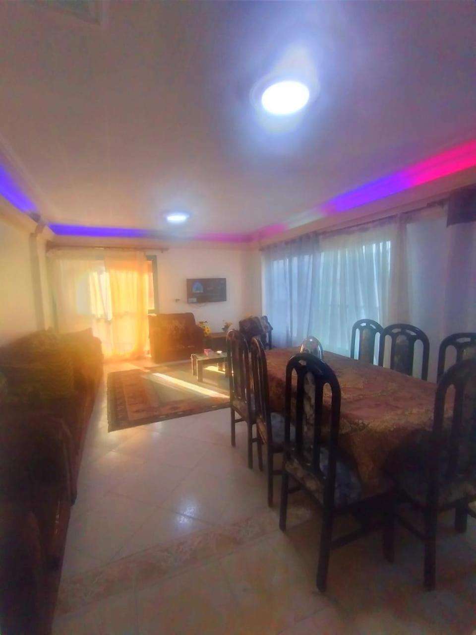 Panoramic Sea View Zamzm Flat Miami Family شقة فندقية زمزم بانورما بشاطئ ميامي - الاسكندرية صف اول مباشر علي بحر - عائلات فقط Alexandrie Extérieur photo